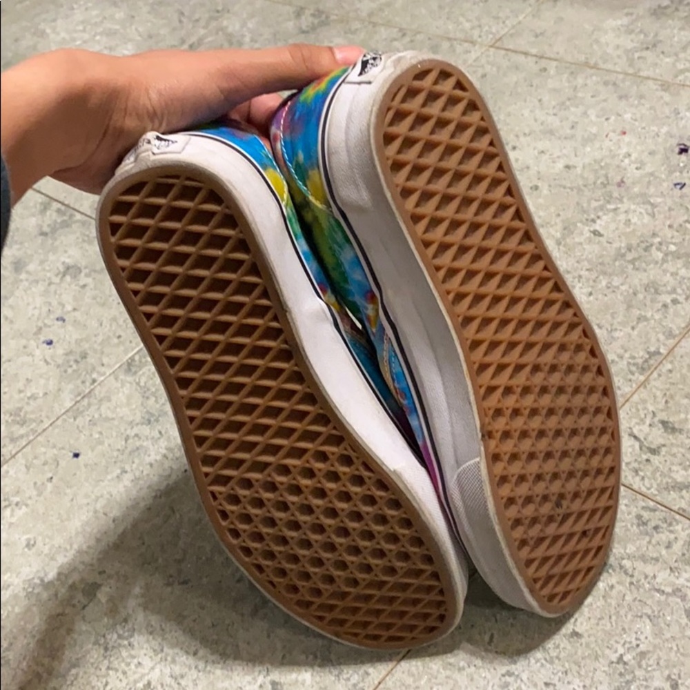 shoes - Picture 6 of 6